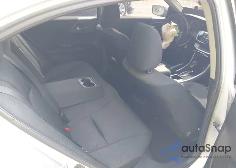 2015 Honda Accord Lx z USA, uszkodzony, nr VIN 1HGCR2F36FA019916